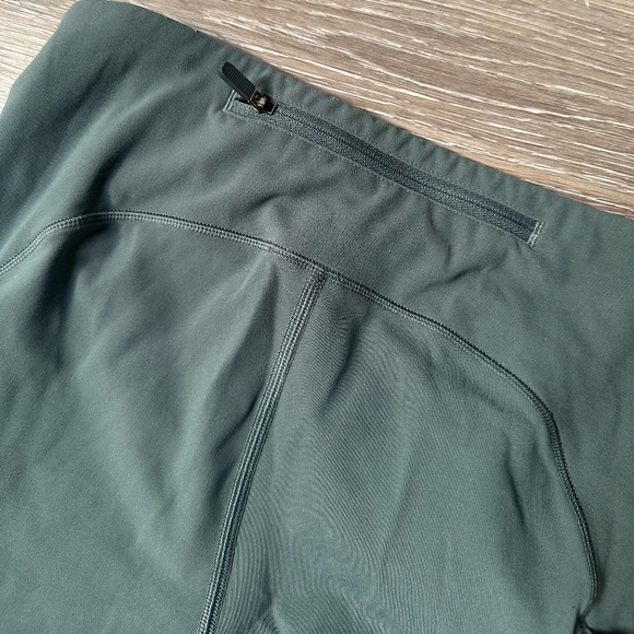 Size 4 Lululemon Align Mid-Rise Pant with Pockets 28" - Picture 2 of 4